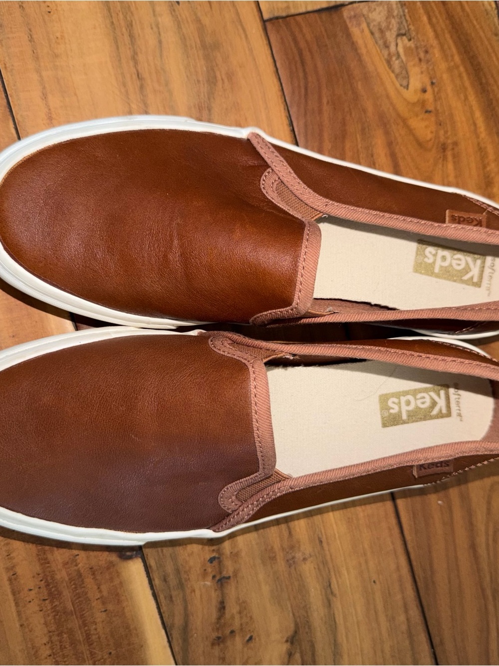Keds Women's brown leather sz 6.5